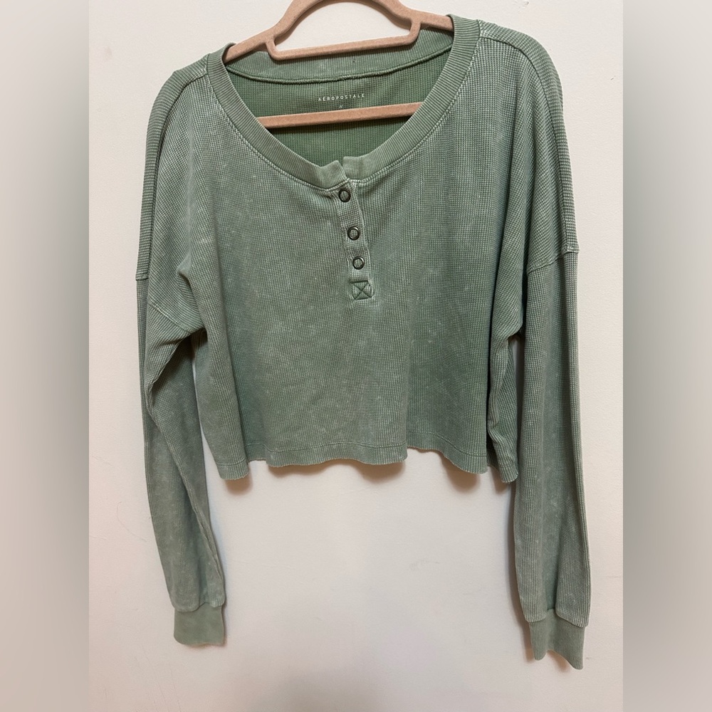 Aeropostale Cropped Waffle Knit Henley Top Sage Green Size M
